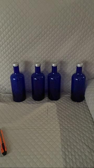Bellerofonte Gin bottiglia vetro blu 750 ml 2 pezzi